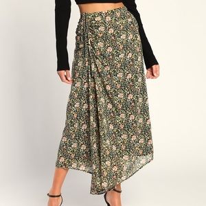 Lulus ruched floral skirt